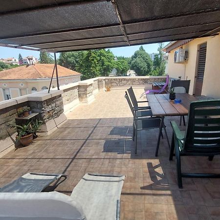 Apartment In Centre With Huge Terace PUY 외부 사진