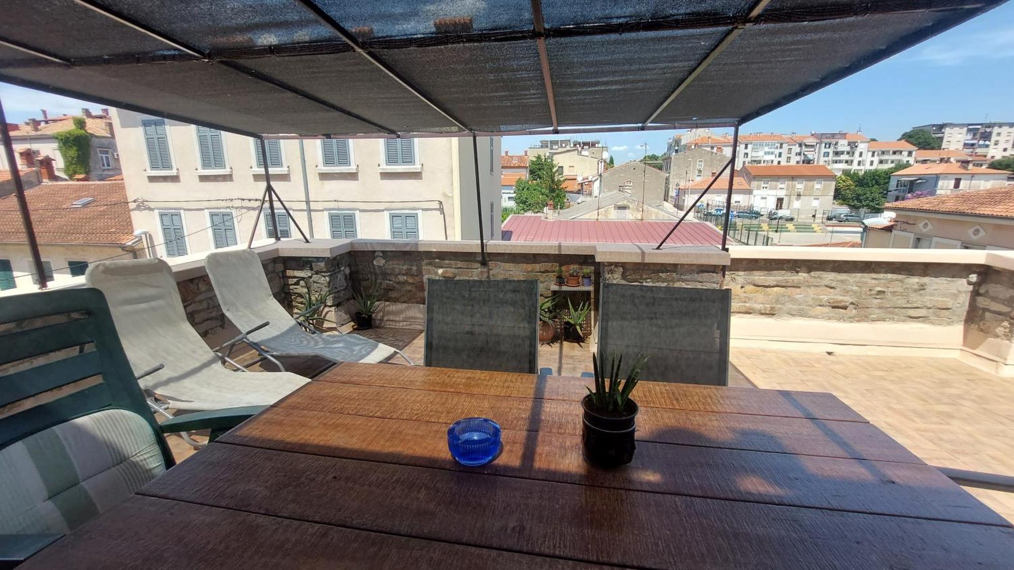 Apartment In Centre With Huge Terace PUY 외부 사진